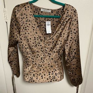 Abercrombie satin leopard blouse size medium NWT